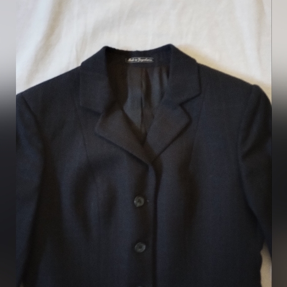 Triumph Hunt Coat 12R - Picture 5 of 10